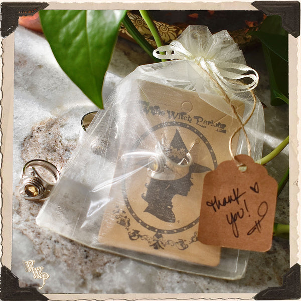 LIMITED EDITION : MOONSTONE NECKLACE . For Feminine, Lunar & Passion. Sterling Silver.
