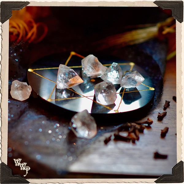 BLACK AGATE & APOPHYLLITE CRYSTAL GRID SLAB. For Scrying & Energy Generators. White Witch Parlour