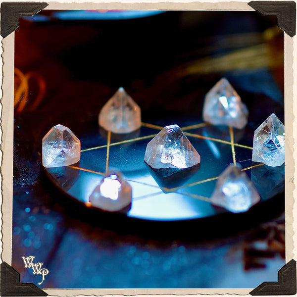 BLACK AGATE & APOPHYLLITE CRYSTAL GRID SLAB. For Scrying & Energy Generators. White Witch Parlour