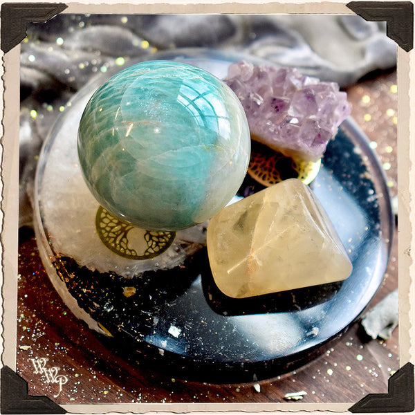 YIN & YANG ORGONE CHARGING PLATE. Black Tourmaline & Selenite for Balance & Harmony. White Witch Parlour
