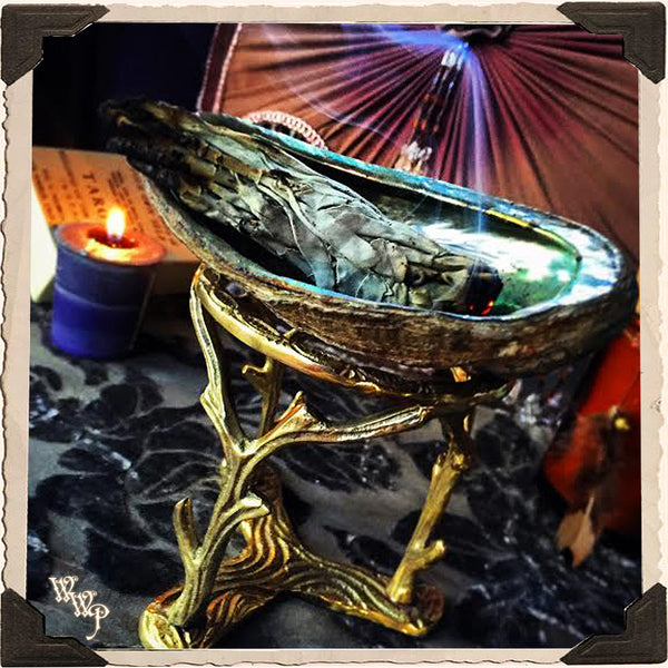 BRASS BRANCHES SPHERE STAND / BASE. Large Gold Metal Woodland Crystal Sphere Tripod Holder. 50mm - 100mm White Witch Parlour