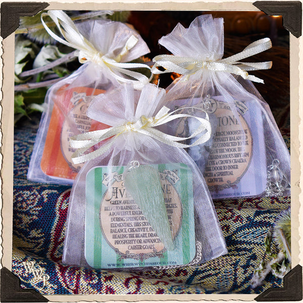 GREEN AVENTURINE CRYSTAL PENDULUM with Triquetra Charm. For Grounding & Prosperity. White Witch Parlour