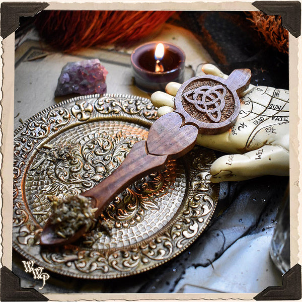 TRIQUETRA WOODEN SPOON. Carved Celtic Knot For Incense, Resin & Herbs. White Witch Parlour