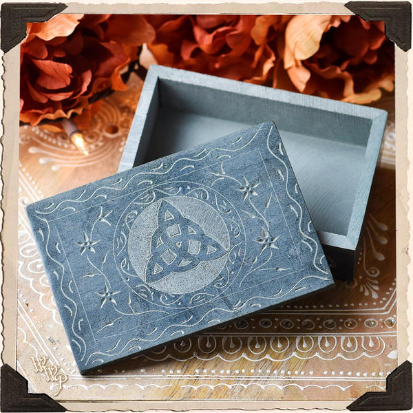 SOAPSTONE TRIQUETRA KEEPSAKE BOX. Witches Crystals, Tarot & Potions Keepsake Box.