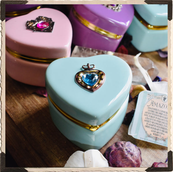 HEART TRINKET JEWELRY BOX. Witches Crystals & Potions Keepsake Box. White Witch Parlour