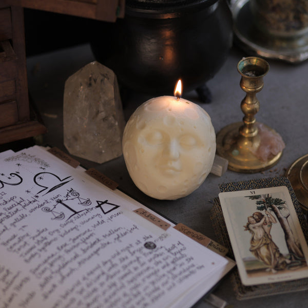 Full Moon Candle