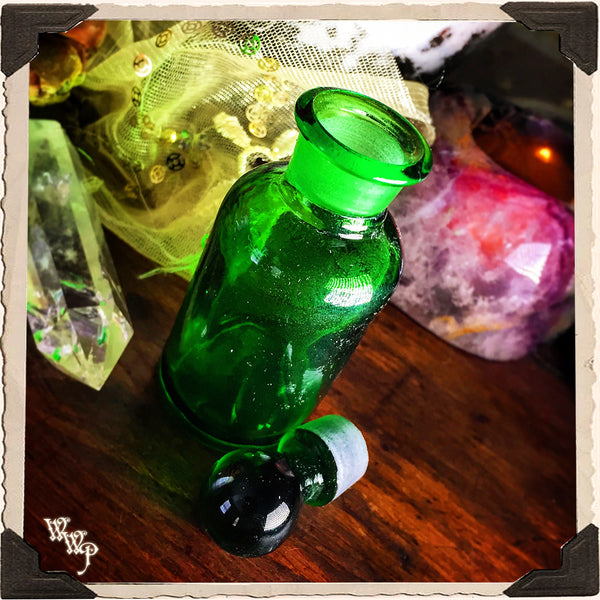 DISCONTINUED: GREEN GLASS APOTHECARY BOTTLE. 1oz. For Vintage Altar Decor, Potions, Herbs.