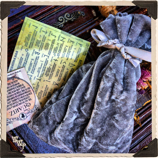 QUARTZ CRYSTAL MAGICK RUNE SET. For Divination & Fortune Telling