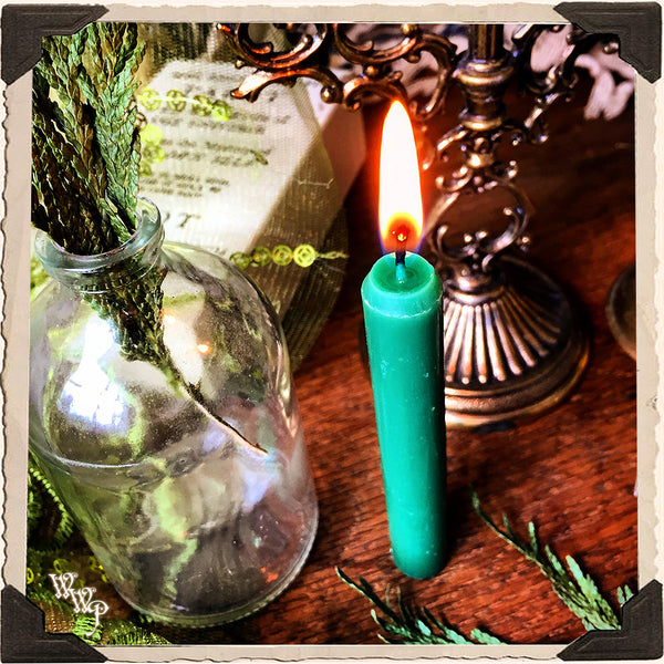 GREEN SPELL CANDLES. 13 Pack - Unscented. Mini Taper Candle Magick for Earth Element & Heart.