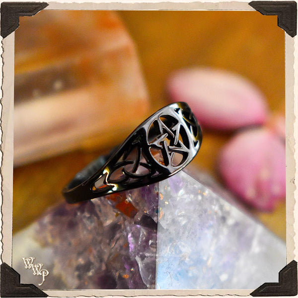 BLACK PENTAGRAM STAINLESS STEEL RING. For Witch Magic. Size 8